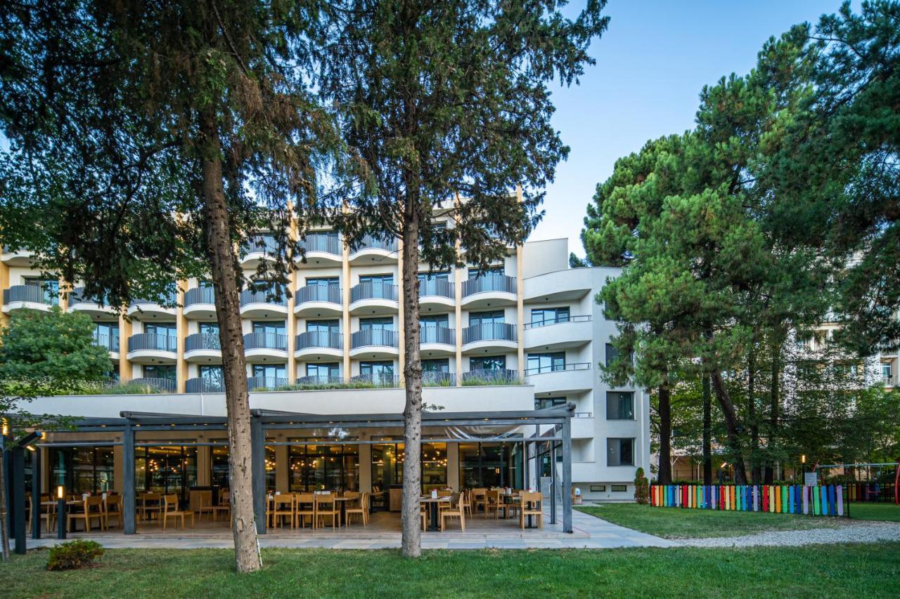 Hvd Club Bor Ultra All Inclusive - Private Beach & Free Parking Napospart Kültér fotó