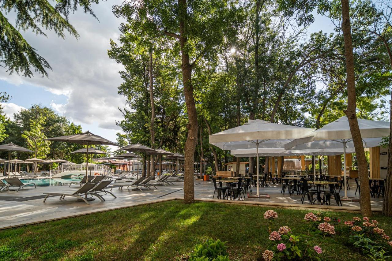 Hvd Club Bor Ultra All Inclusive - Private Beach & Free Parking Napospart Kültér fotó